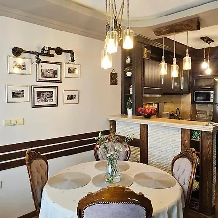 Veneta's Home,free Private Garage Appartement Plovdiv