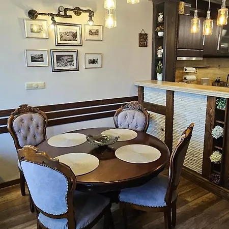 Veneta's Home,free Private Garage Appartement